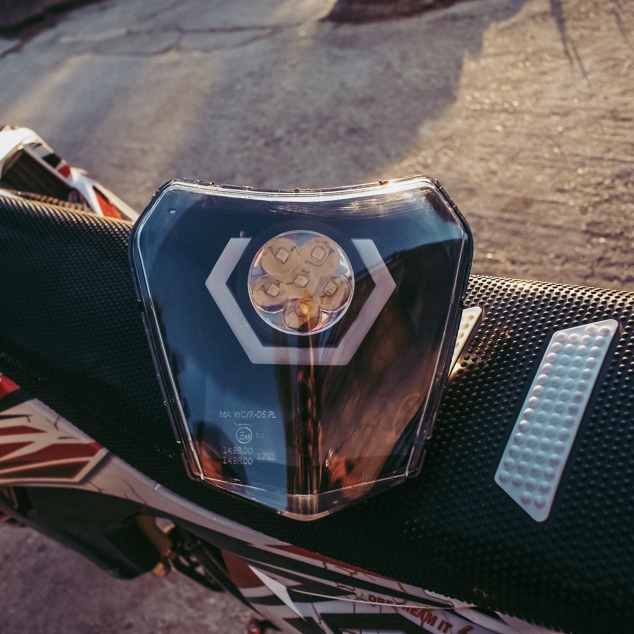 KTM HEX HEADLIGHT